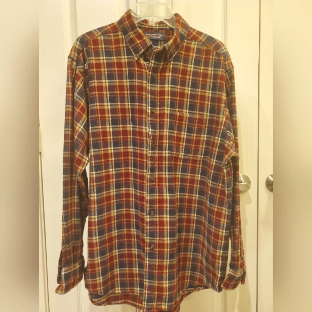 Roundtree and Yorke Men's   Iong-sleeve Shirt 100%Cotton